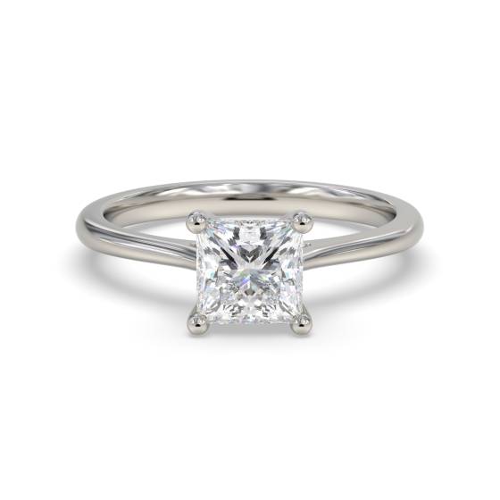Verlobungsring mit Prinzessinnendiamant